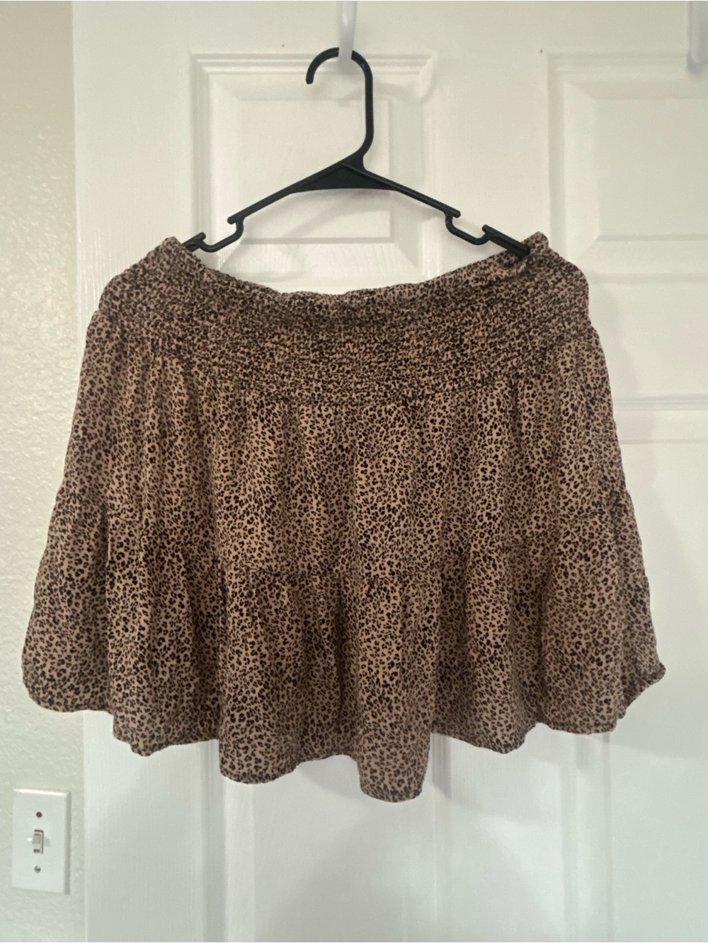URBAN Romantics Brown Leopard Print Smocked Tiered Skirt